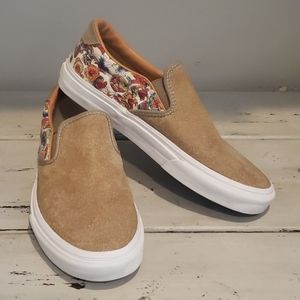 mushroom floral vans